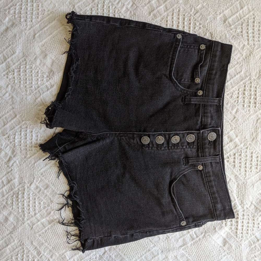 Madewell high rise exposed button shorts